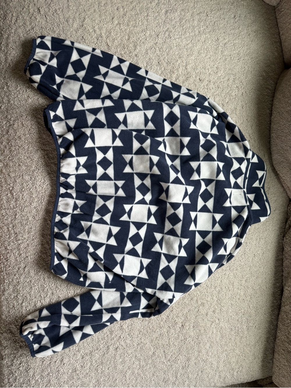 THE GREAT. Navy and White Geometric Half-Zip Fleece Sweater - Picture 3 of 9